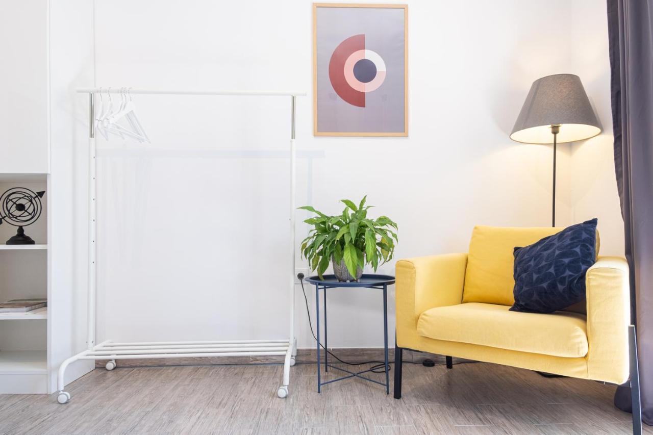 Studio Apartment Les - 4 Min Walk From Amphiteatre Pula Exterior photo
